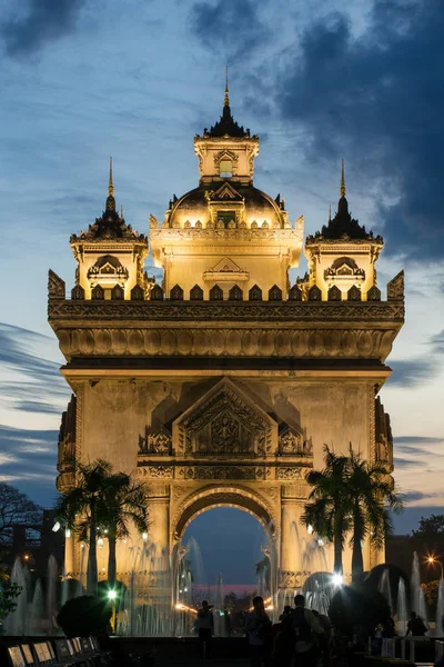 Monumento a Patuxai en Vientiane — Foto de Stock