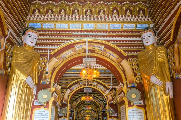 Prachtige boeddhistische Pagode Thanboddhay Phaya — Stockfoto