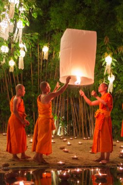 loy kratong festivali