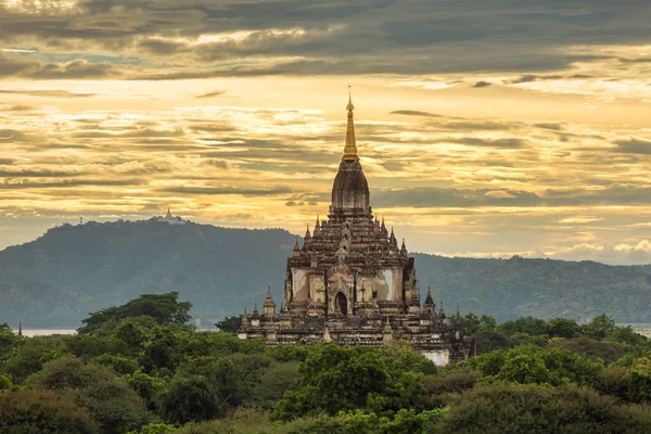 Antiguas pagodas en Bagan —  Fotos de Stock