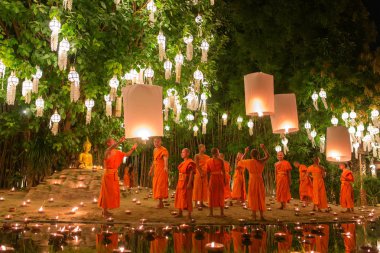 loy kratong festivali