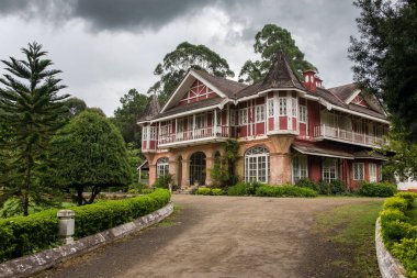 Şehir merkezinde Pyin Oo Okan, Myanmar, bir İngiliz tarzı ev. İngiliz sömürge kez Myanmar hatırlatmadır: Pyin Oo Okan küçük kasaba.