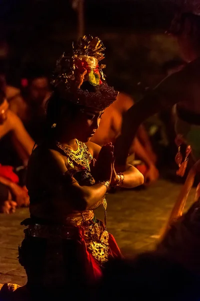 Ubud Indonésie Août 2016 Belle Femme Balinaise Danse Lors Une — Photo