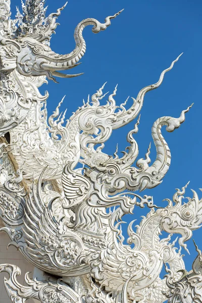 Famous Wat Rong Khun (White temple) — Stock Photo, Image