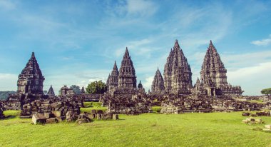 Yogyakarta yakınındaki Prambanan Tapınağı 