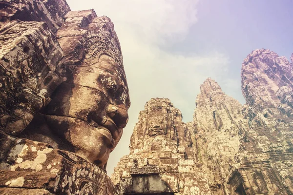 Towers of ancient Bayon Temple — Stock Photo, Image