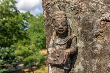 Pho kazanmak Taung Budist Monywa, Mandalay mağaralarda