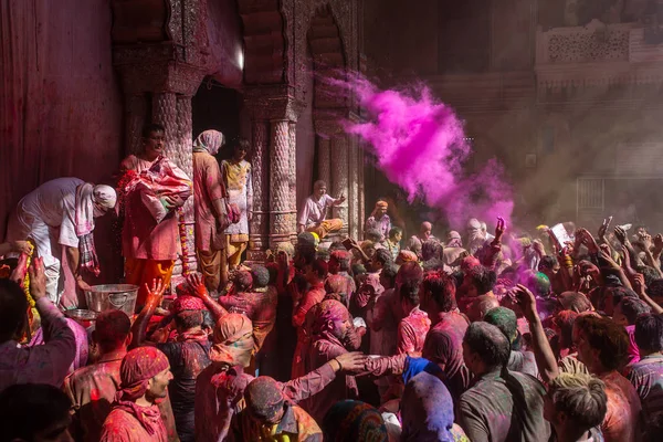 Vrindavan India March 2016 Holi Celebration Hindu Banke Bihare Temple — Stock Photo, Image