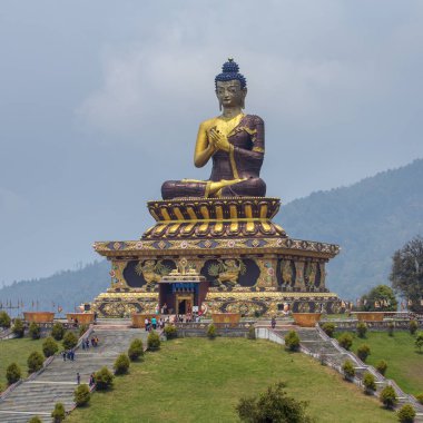 Gautama Buddha heykeli Buda Park Ravangla içinde Güney: Sikkim, India
