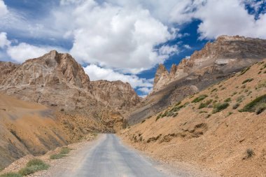 Güzel dağ manzarası Manali - Leh yol Ladakh, Jammu ve Keşmir, Hindistan Tarih
