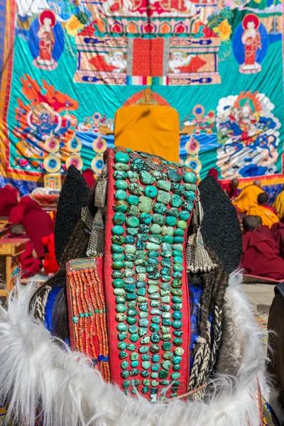 Женщины Занскари Носят Традиционный Ладакхский Головной Убор Бирюзовыми Камнями Названием — стоковое фото