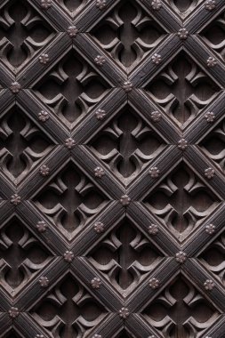 Tahta kapı oyma geometrik desenli dekoratif süs dokusu arka planı