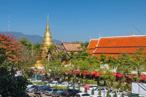 Wat Phra Singh templo en Chiang Mai, Tailandia —  Fotos de Stock