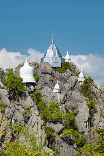 Wat Chaloem Phra Kiat Phrachomklao Rachanusorn temple on the hill, Thailand — Stock Photo, Image