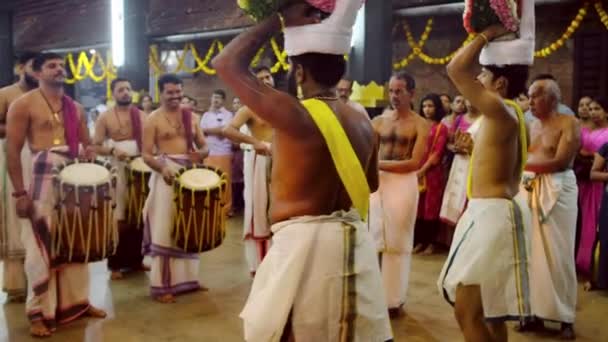 Tempel festival in hindoe tempel in Kannur, Kerala, India — Stockvideo