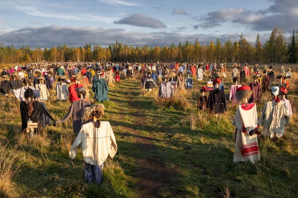 Finlandiya 'da Sessiz İnsanlar Kurulumu — Stok fotoğraf