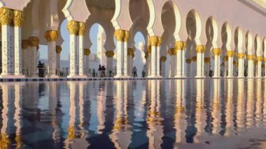 Abu Dabi 'deki Ulu Cami, BAE