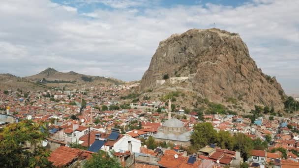 Slow panning of the Afyonkarahisar cityscape, Turkey — Stok video