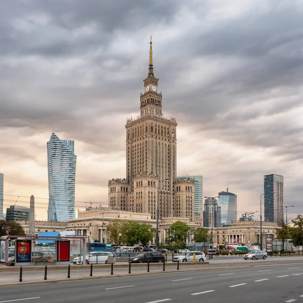 Palácio da Cultura e Ciência em Varsóvia, Polônia — Fotografia de Stock