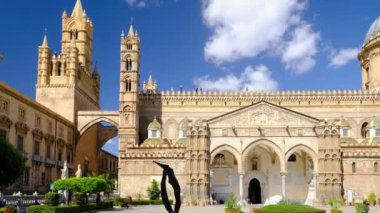 Palermo Katedrali 'nin panoramik manzarası Palermo, Sicilya, İtalya' daki Duomo di Palermo