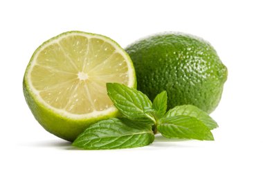 naneli yeşil, yarısı beyaz bac izole bir Sulu kireç kireç