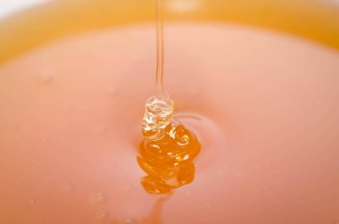 Tatlım dökme yakın çekim