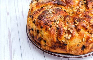 Çiçekli Paskalya ekmeği