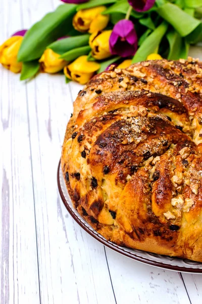 Sweet Easter Bread Flowers Decoration — Stock Photo, Image