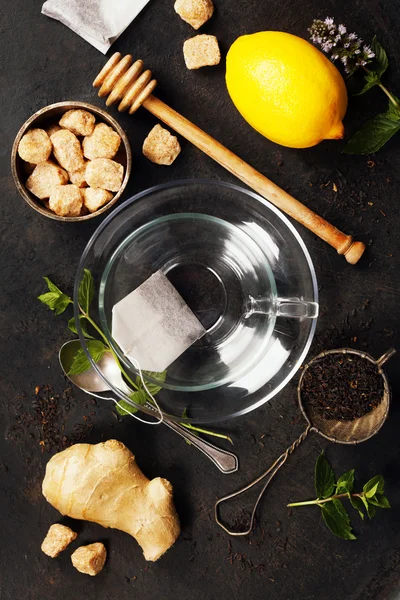 Tea composition on rustic background — Stock Photo, Image