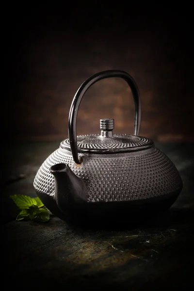Bild der traditionellen östlichen Teekanne — Stockfoto
