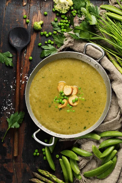 Soppa av grönsakskräm — Stockfoto