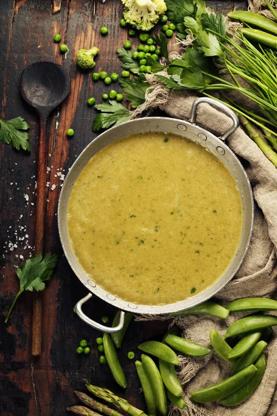Soppa av grönsakskräm — Stockfoto