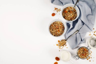 Pembe laleler kapatın