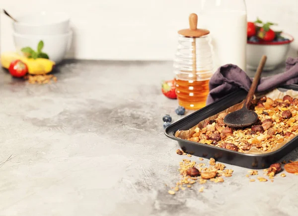Homemade granola breakfast — Stock Photo, Image