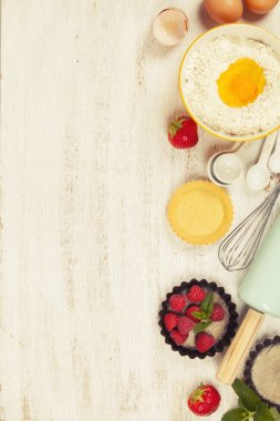 Rustik arka plan üzerinde kabaklar