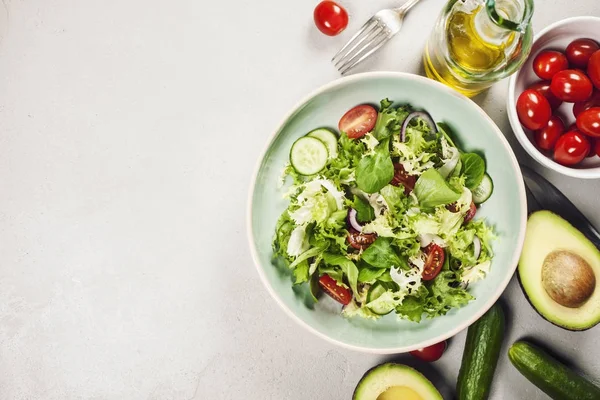 Salada de legumes frescos — Fotografia de Stock