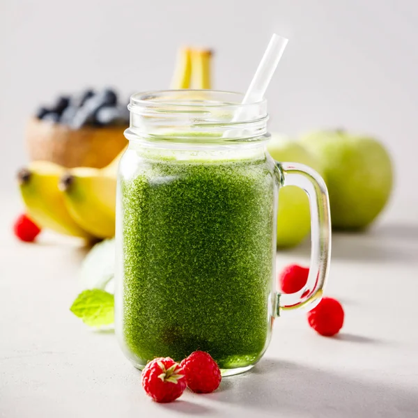 Close-up of green fresh smoothie — Stock Photo, Image
