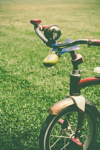 Régi gyerek tricikli — Stock Fotó
