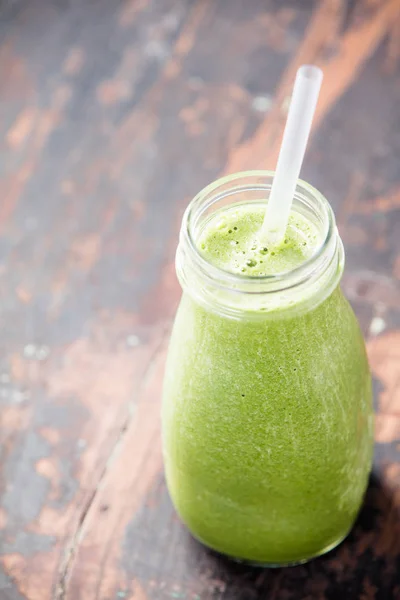 Close-up of green fresh smoothie — Stock Photo, Image