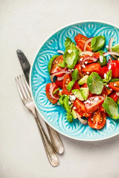 Salada saudável e ingredientes — Fotografia de Stock