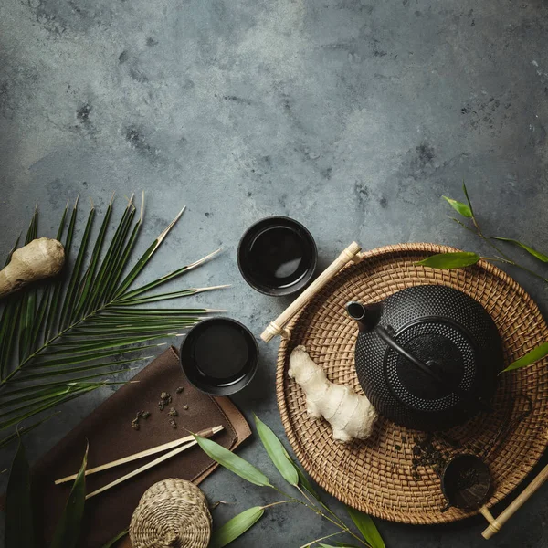 Tradicional arreglo de ceremonia del té asiático, plano laico — Foto de Stock