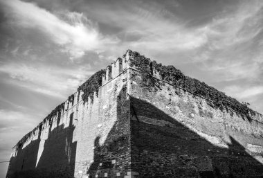 Venice, İtalya - 20 Ağustos 2016: Ünlü mimari anıtları ve cephe eski ortaçağ binaları Cannaregio Adası yakın çekim 20 Ağustos 2016 Venedik, İtalya.