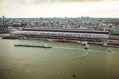 Amsterdam cityscape ve güzel gün batımı