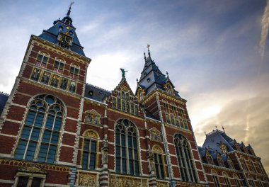 Amsterdam, Hollanda - 09 Ocak 2017: Rijksmuseum - Ulusal Müzesi sanat ve Tarih için adanmış. Bir Avrupa'nın en popüler Müzesi. 09 Ocak 2017 yılında Amsterdam, Hollanda.