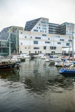 Amsterdam, Hollanda - 03 Ocak 2017: Adalet Sarayı Amsterdam'da Batı IJ dock, yeni bir dönüm noktası olduğunu. Amsterdam - Hollanda.