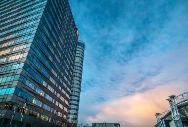 Bijlmer Arena, Hollanda - 03 Ocak 2017: İş şehir Modern mimarisi. Biljlmer Arena (Amsterdam) - Hollanda.