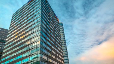 Bijlmer Arena, Hollanda - 03 Ocak 2017: İş şehir Modern mimarisi. Biljlmer Arena (Amsterdam) - Hollanda.