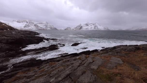 ロフォーテン諸島。美しいノルウェーの春の風景。Hd 映像. — ストック動画