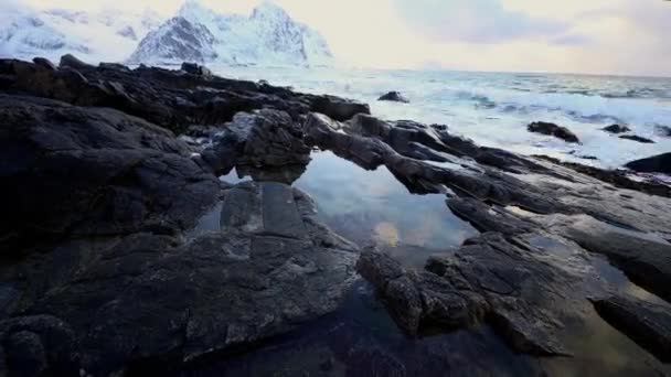 Lofoten ostrovy. Krásná Jarní krajina Norsko. HD záznam. — Stock video