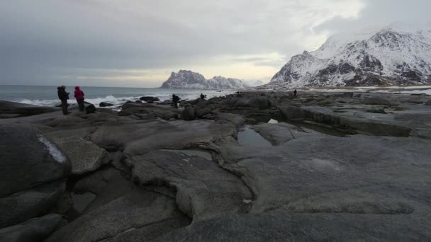 Lofoten Adaları. Güzel Norveç manzara. Zaman atlamalı. — Stok video